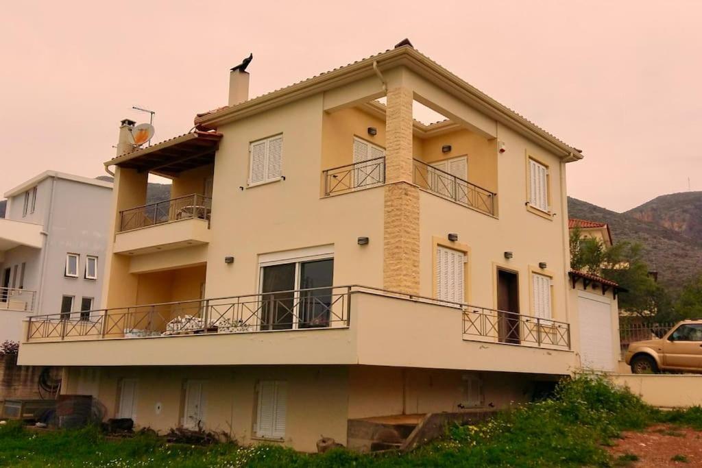 Rural 3-Bedroom House Kalamata Exterior foto
