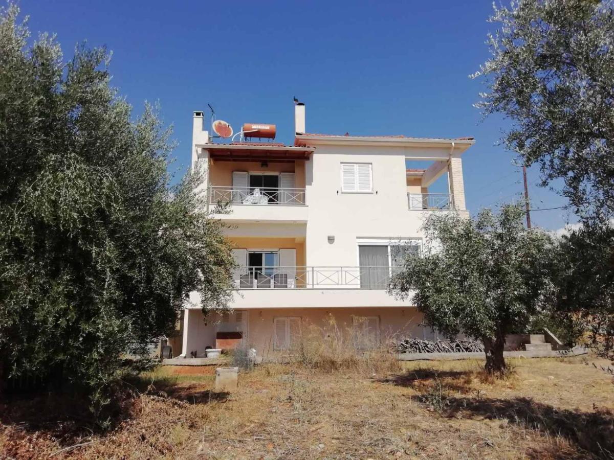 Rural 3-Bedroom House Kalamata Exterior foto