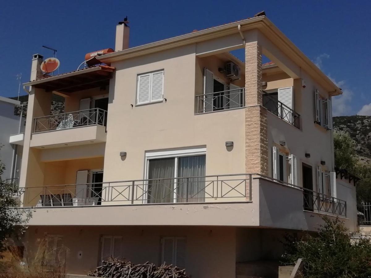 Rural 3-Bedroom House Kalamata Exterior foto